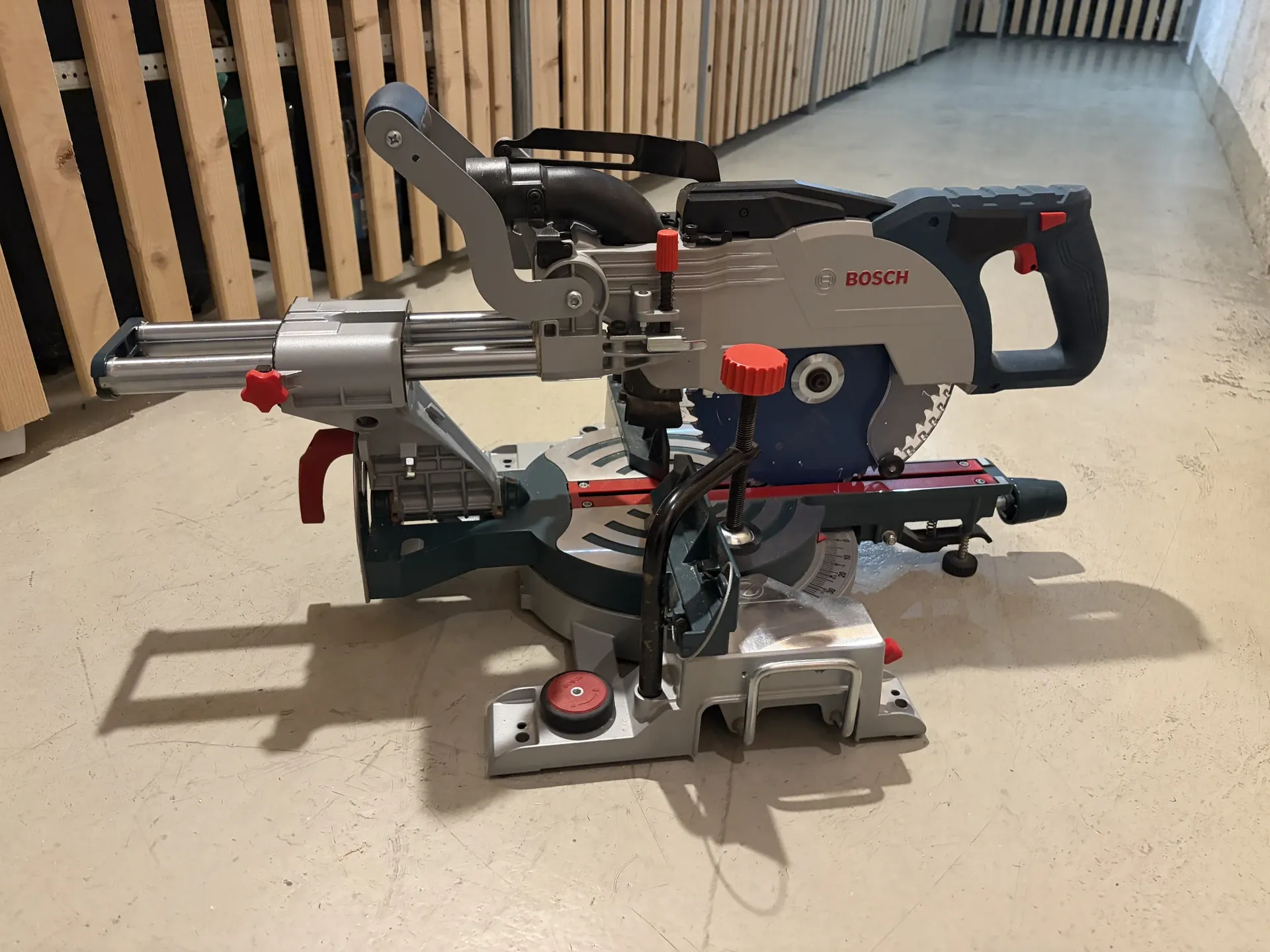 Bosch Professional Akku Bohrhammer GBH18V-26F 2